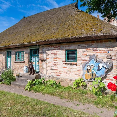 Apartmán Hexenhaus Auf Ruegen Rappin Exteriér fotografie
